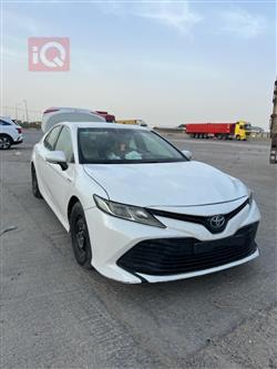 تۆیۆتا کامری